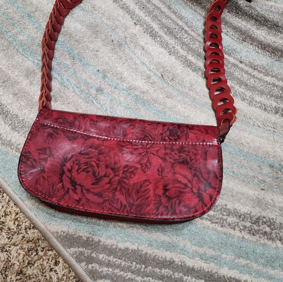Patricia Nash Handbags - Patricia Nash crossbody